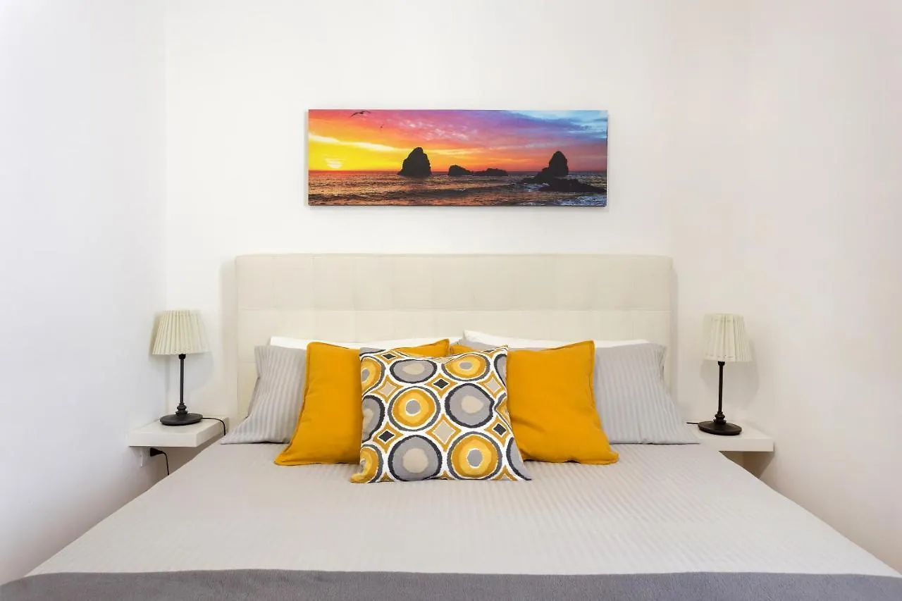 Centre Apartment Grotte Bianche Catania Italia