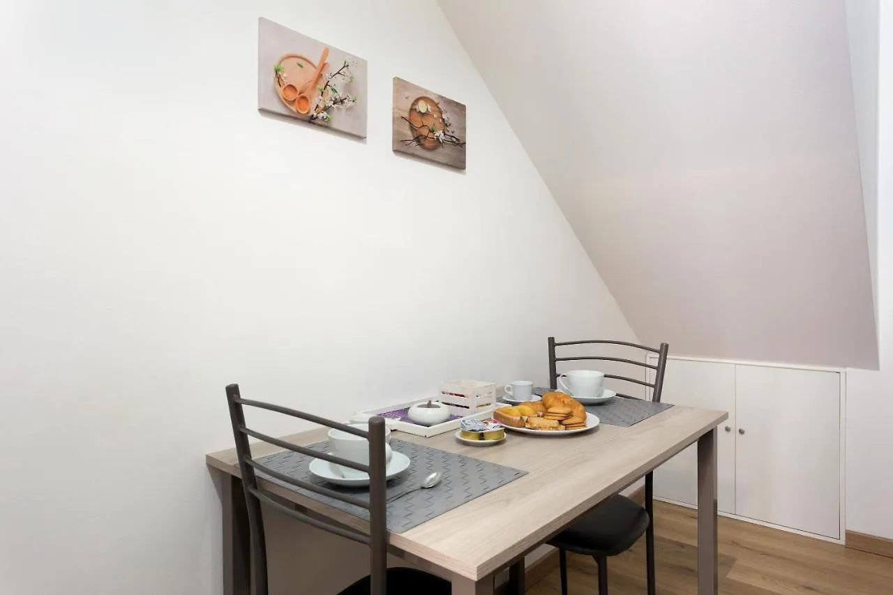 Centre Apartment Grotte Bianche Catania 0*,  Italy